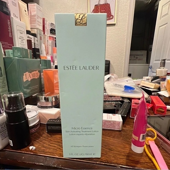 Estee Lauder Other - NIB Estee Lauder Micro Essence Skin Activating Treatment Lotion